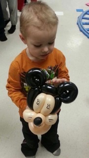 mickey mouse balloon